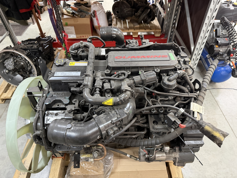 Двигатель Cummins ISL9E6400 Евро 6, 400 л.с. (Есть скол на крыльчатке) (Новый, снят с агр) / Cummins ISL9E6400 